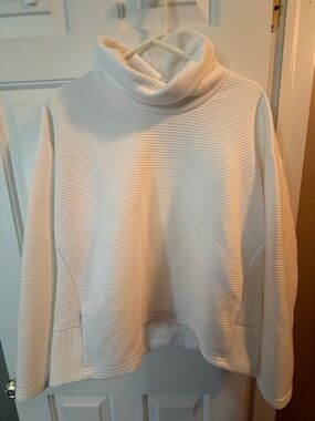 RBX Cream Ribbed Turtleneck Sweatshirt
